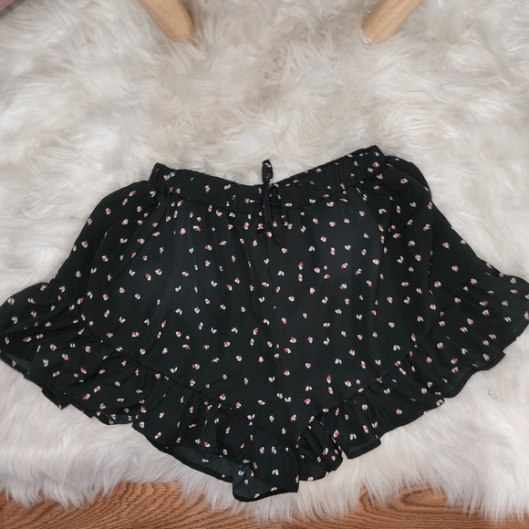 NWT Papermoon Ruffle Short - Picture 2 of 3